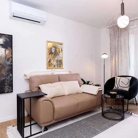 With Parking Space - 24662 * Split